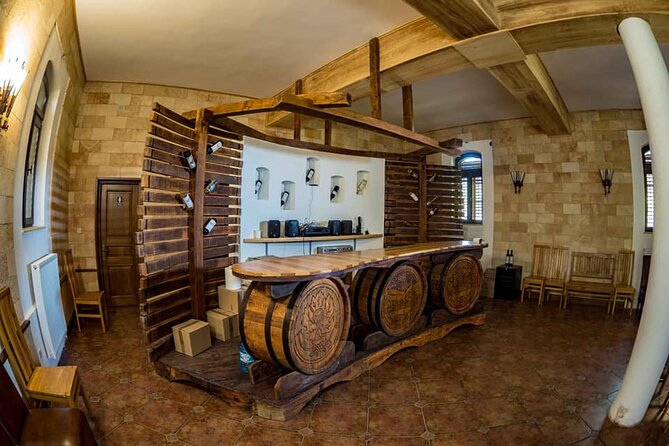 Private Romanian Wine Tasting in Urlași - Inclusions