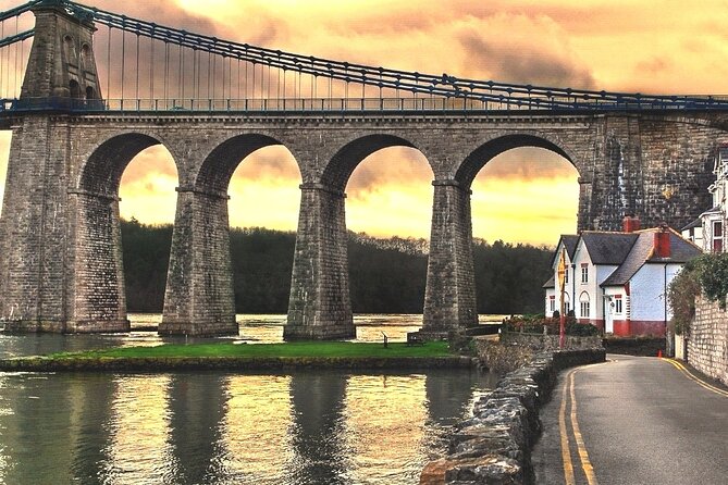 Private Snowdonia Essentials Hollyhead Shore Excursion 16 Seats - Background