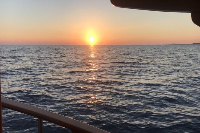 Private Sunset Cruise With Dolphin Watching in Medulin - The Sum Up