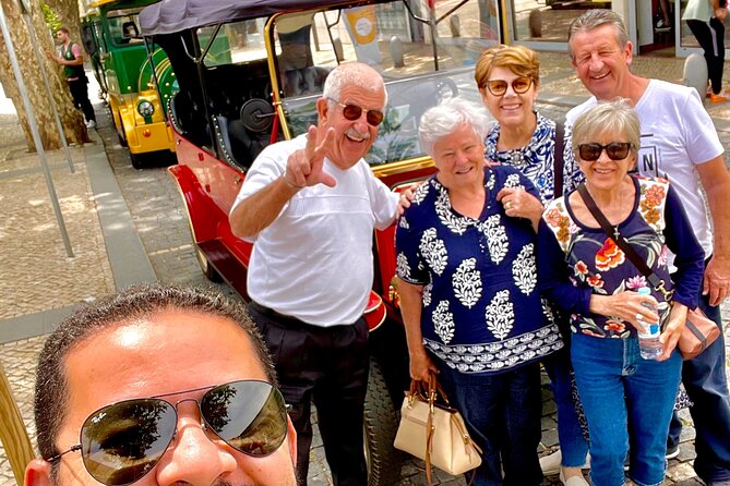 Private Tour to Pena Palace in Electric Vintage Car - Booking Process