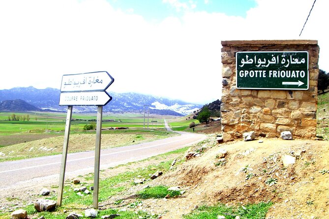 Private Transfer From CTM Bus to Your Hotel in Fez City - Service Inclusions