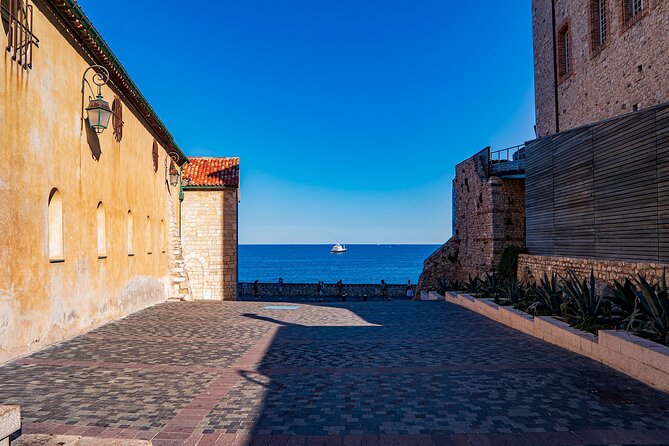 Private Transfer From Monaco To Antibes, 2 Hour Stop in Nice - Confirmation and Accessibility Information
