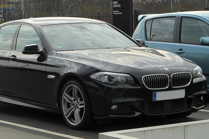 Private Transfer From Riga Airport To Riga City Center - Pickup and Drop-off