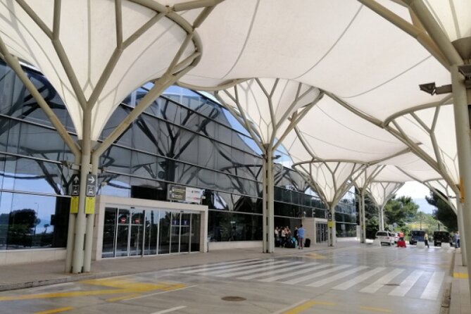 Private Transfer From Split to Split Airport - Cancellation Policy