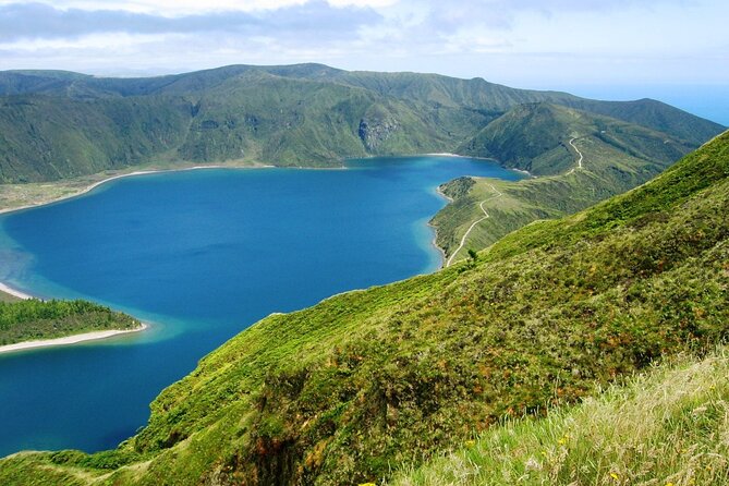 Private Walking Tour to Lagoa Do Fogo - Price and Booking