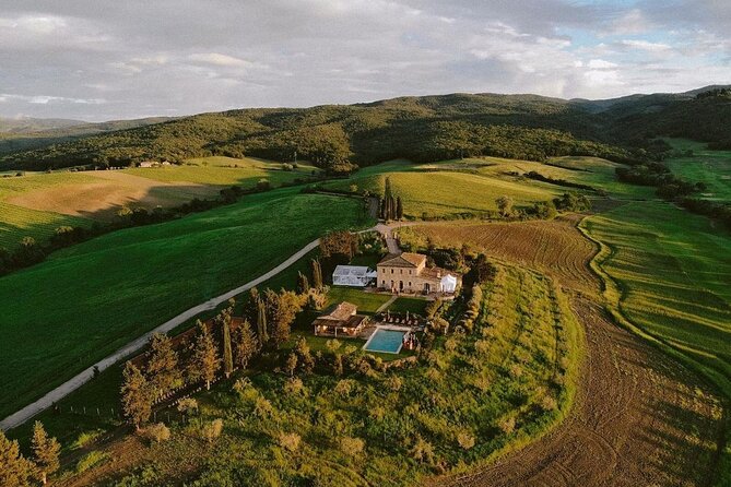 Proposals and Romantic Experiences in Tuscany - Scenic Helicopter Tour