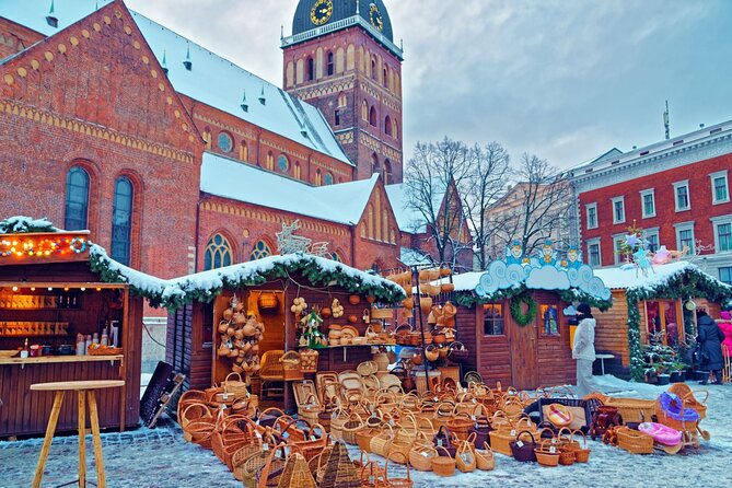 Remarkable Corners of Sigulda Christmas Walking Tour - Turaida Museum Reserve