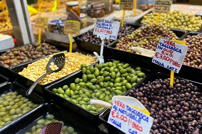 Roman Food Scavenger Hunt for Kids and Families - What To Expect During the Hunt