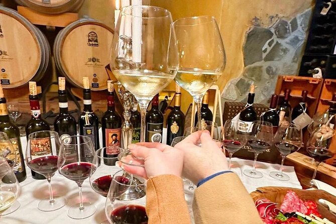 San Gimignano Wine Tour and Tuscan Lunch for Small Group - Tour Overview