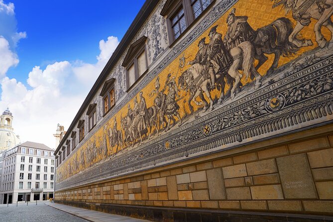 Self-Guided Scavenger Hunt and City Rally in Dresden - Directions and Accessibility