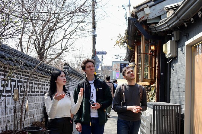 Seoul Half Day Tour With a Local: 100% Personalized & Private - Seamless Booking Process