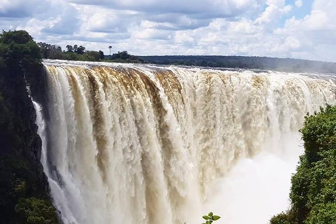 Small-Group Devils Pool and Livingstone Island Tour - Cancellation Policy and Group Size