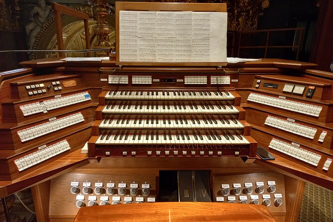 St.Stephens Basilica: Entry Tickets and Grand Organ Concert - Location and Accessibility Details