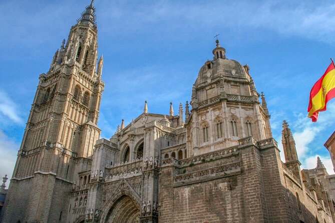 Toledo Full Day Tour With Tapas and Wine - Amenities Included in the Tour