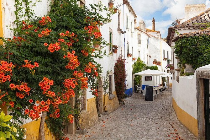 Tours to Fatima, Batalha, Nazaré, Óbidos. - Booking Details