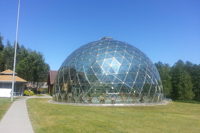 Vilnius Day Trip to Dzukija National Park Including Grutas Park - Additional Information