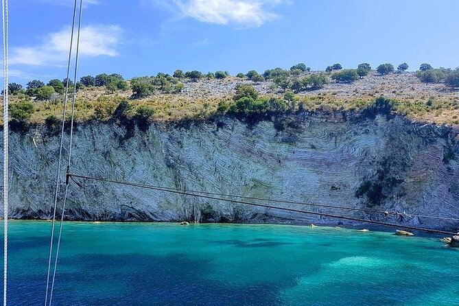Visit Kroreza Beach by Boat - Meeting and Return Points