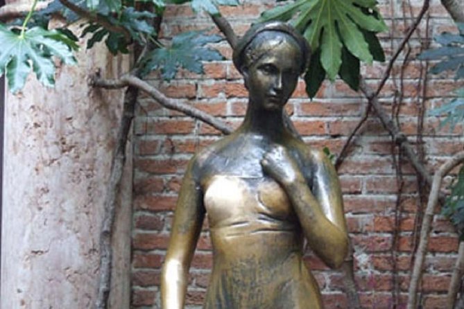 Visit of Verona and Lake Garda. Private Tour With Pick-Up - Transportation Information