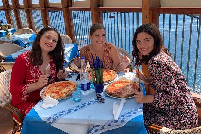 Walking Naples & Streets Food - Booking Information