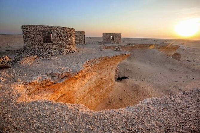 West Qatar Tour to Richard Sierra Sculpture, Umbrella Rocks - Pricing & Availability