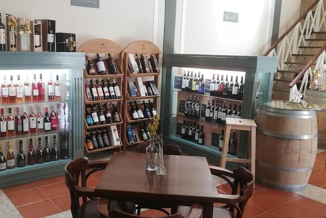 Wine Tour Discover the History and Flavors of the Best Winerys of Lisbon Region - Taste Authentic Local Flavors