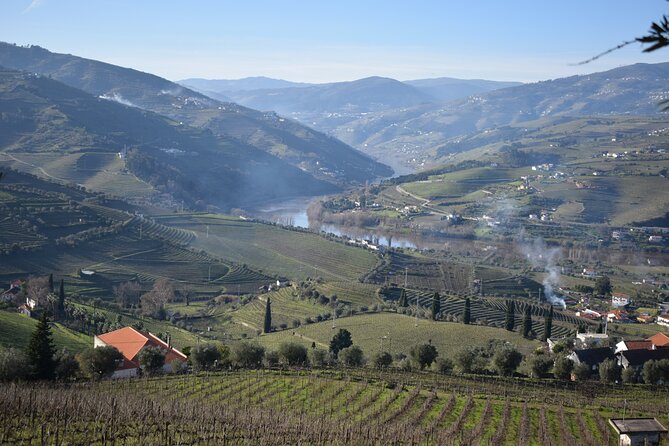 With Reduced Mobility Visit the Douro Valley From Porto - Logistics Details