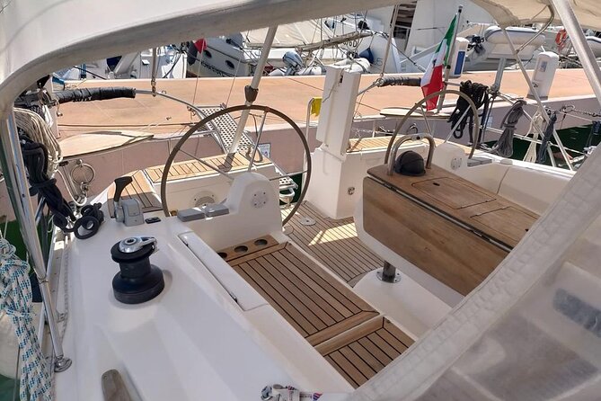 3-day Private Cruise to Ponza and Palmarola on a Sailing Boat - Pricing and Guarantee