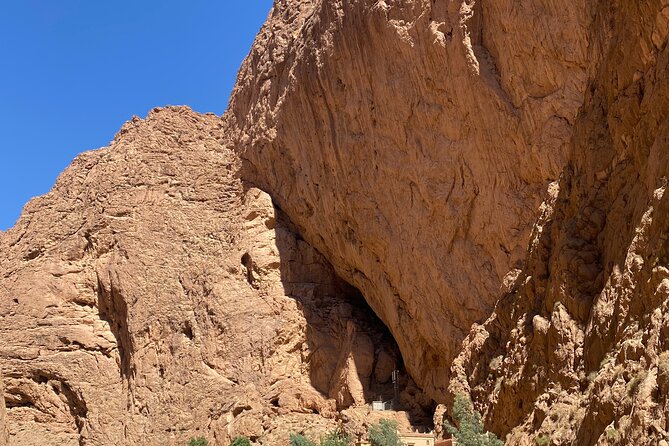 3 Days Private Morocco Sahara Tour With Transportation - Accommodation Information