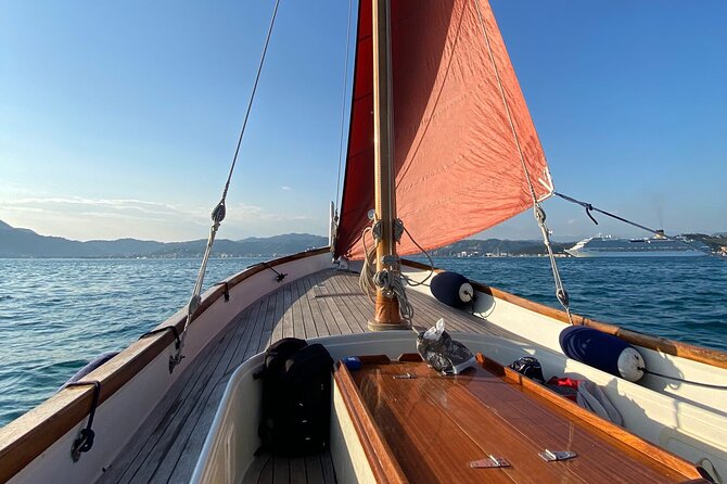 4-Hour Guided Boat Tour With Aperitif at Sunset in Spezia - Booking Information