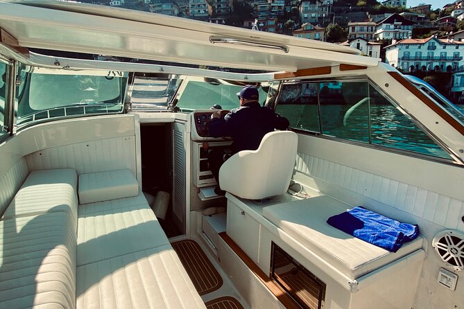5 Hours Private Tour by Colombo Speedboat on Lake Como