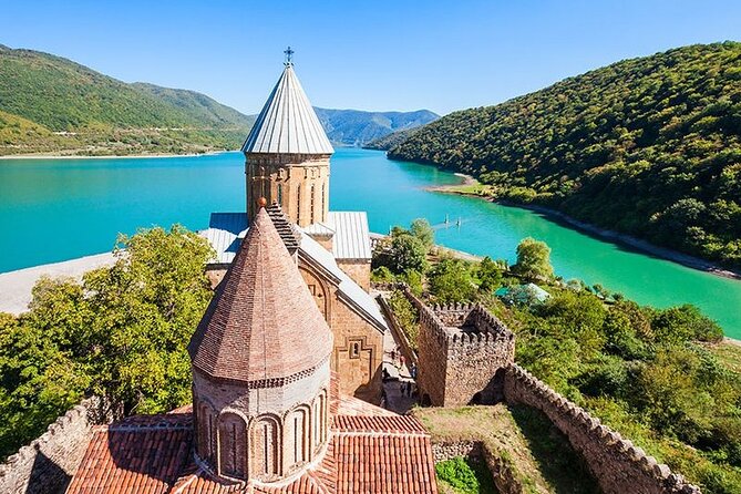 7-Day Full Tour of Georgia With Accommodation - Itinerary Highlights