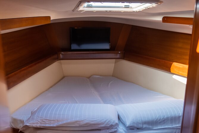 9 Hours Private Sailing Course in Portovenere - Booking and Reservation