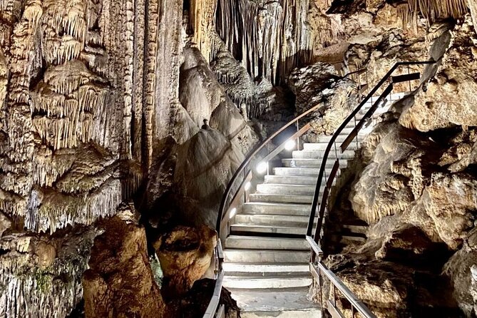 Alhambra and the Nerja Caves Private Tour From Malaga Province - Transportation and Lunch Details
