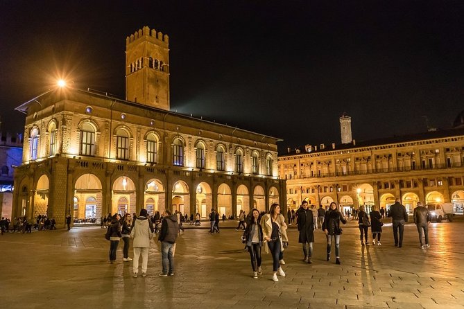Arrival Private Transfers: Bologna Airport BLQ to Bologna City in Luxury Van - Operating Hours