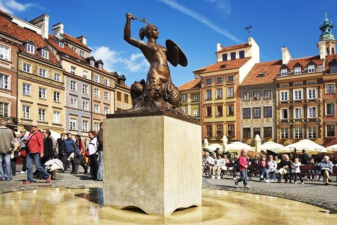 Arrival Transfer: Warsaw Airport WAW to Warsaw by Luxury Van - Reservation and Additional Information
