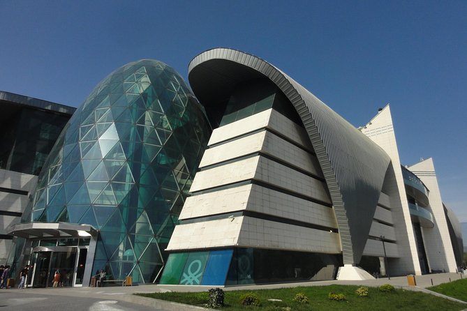 Baku: Daily Shopping Tour - Shopping Highlights
