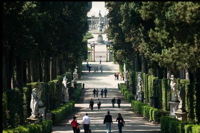 Boboli Garden and Guided Walking Tour in Florence - Joining Times and Group Size