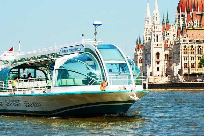 Buda Castle Walking Tour and Budapest Evening Cruise Package - Meeting Points
