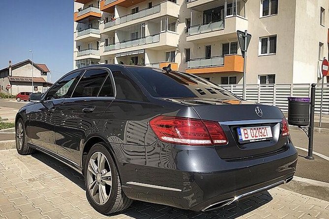 Daimler Exclusive Trips And Transfers - Amenities and Services Provided