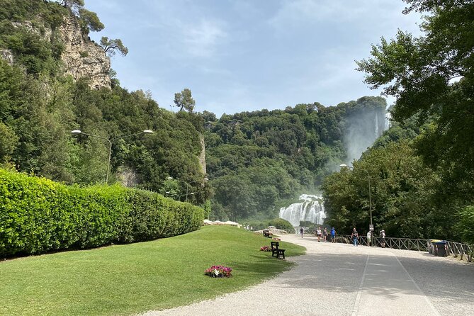 Day Trip: Kayak Ride on Lake Piediluco With Lunch + Marmore Falls - Directions