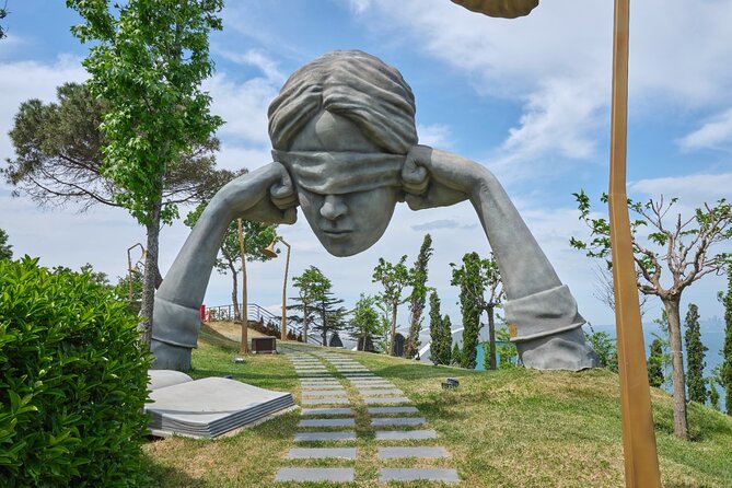 Democracy and Freedom Island, Daily Ferry Tour From Istanbul - Tour Location and Inclusions