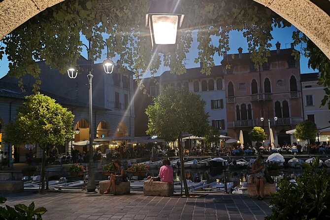 Desenzano Sunset Walking and Boat Tour With a Drink on Board - Directions and Accessibility
