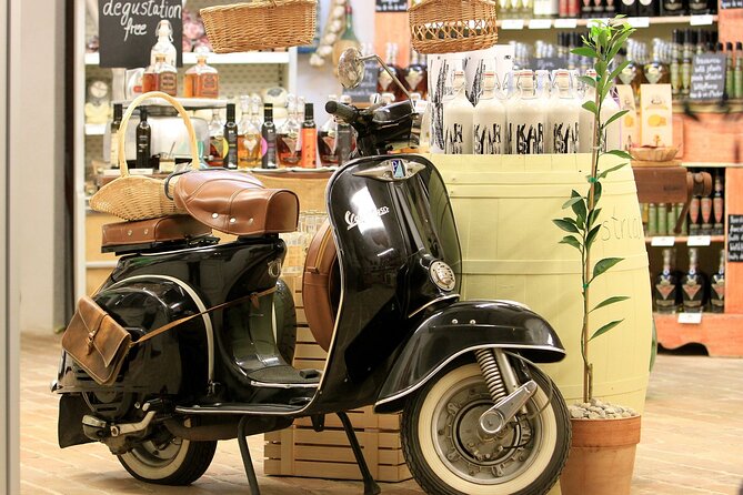 Discover the Hidden Gems of Val Dorcia by Vespa! - Packing Essentials for the Tour