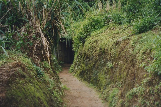 Dmz Tour From Hue - Vinh Moc Tunnels Car Tour - Transportation Details