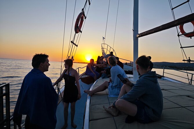 Dreamy Sails - Sunset Tour With Dinner And Wine - How to Prepare