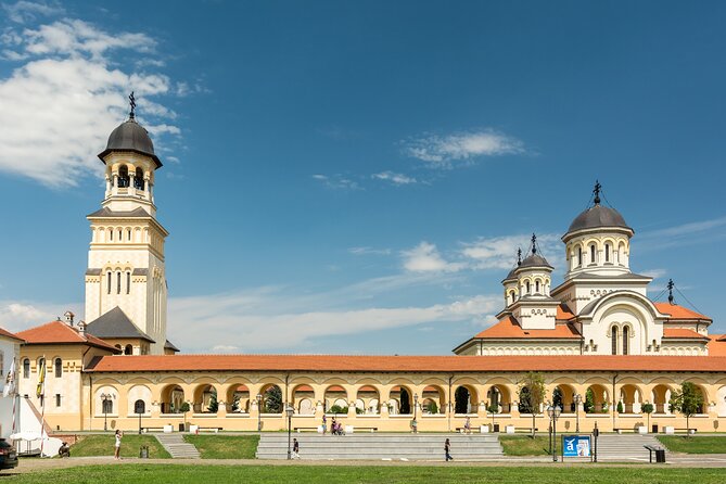 Fairytale Castles of Transylvania - Experiencing the Grandeur of Fagaras Fortress