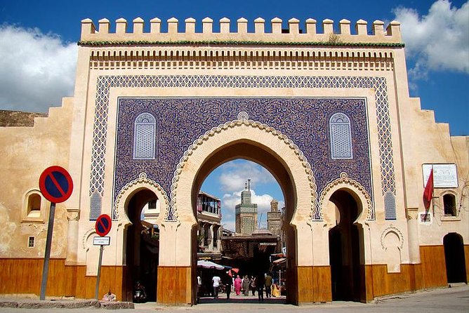 Fez Rampart Tour Including Chouara Tannery - Booking Information