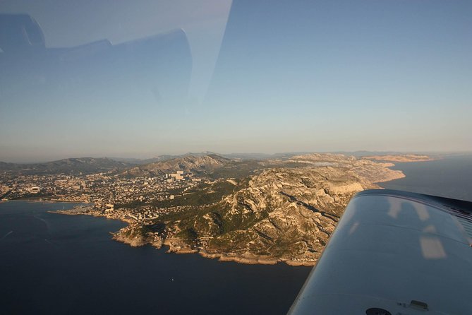 Fly Above the Provence Region in a Private Plane - Route Customization
