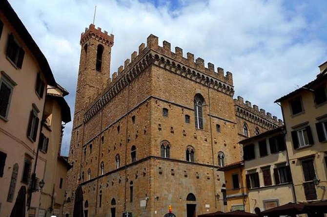 Food Tour Through The Streets Of Florence - Start Time