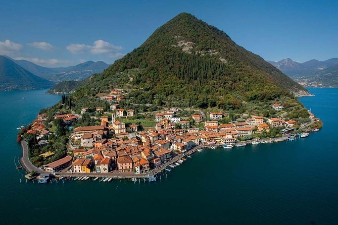 Franciacorta and Lake Iseo: a Tour Between Wine Tasting and Cruising